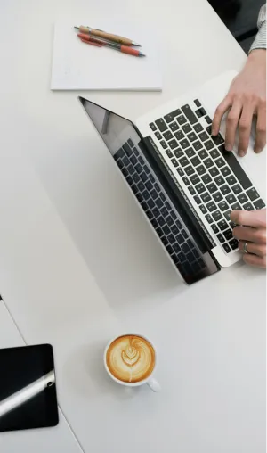 パソコン作業の手元